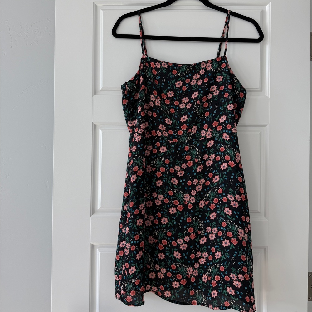 Lulus black mini floral print